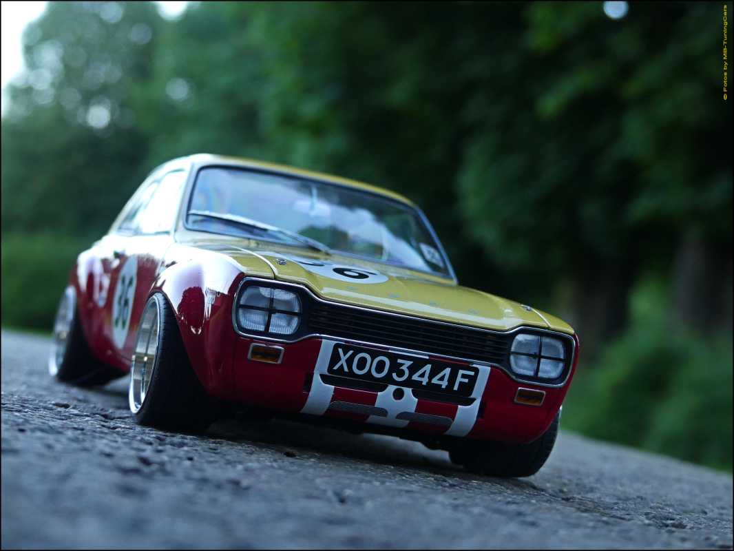1:18 Ford Escort RS 2000 TC GP Breitbau / Widebody + Alufelgen